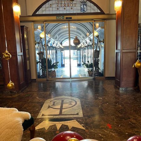 Hotel Torres I ビジャヌエバ・デル・アルソビスポ エクステリア 写真