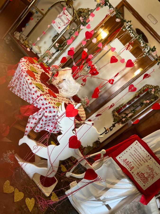 Hotel Torres I ビジャヌエバ・デル・アルソビスポ エクステリア 写真